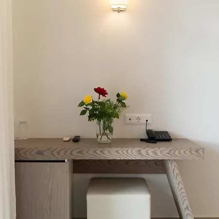 Eva Bay On The - Adults Only