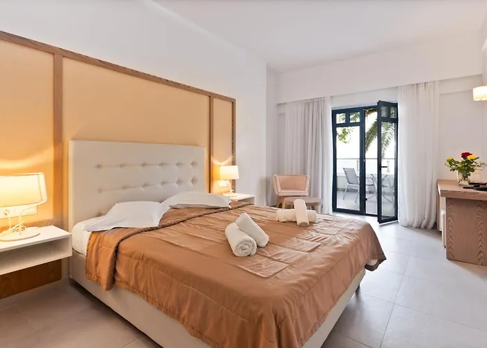 Eva Bay On The - Adults Only 4* Аделианос Кампос